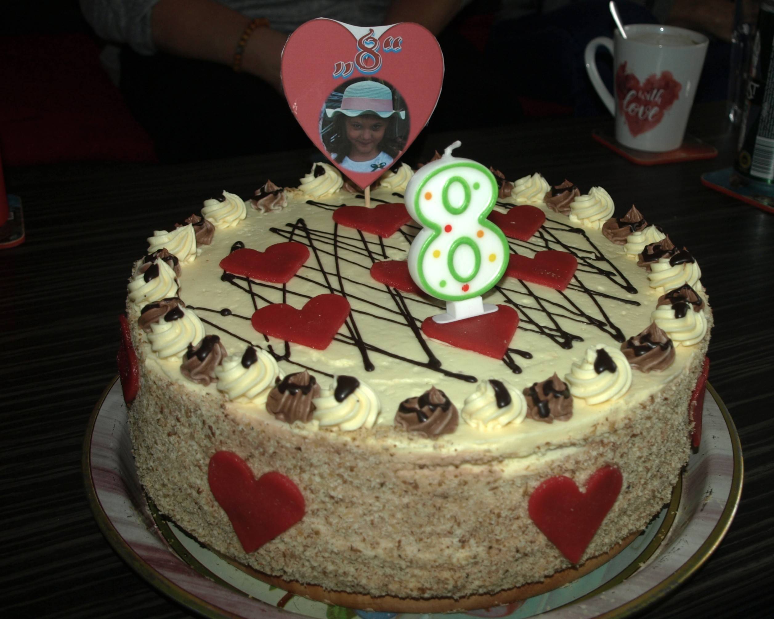  Narozeninový oříškový