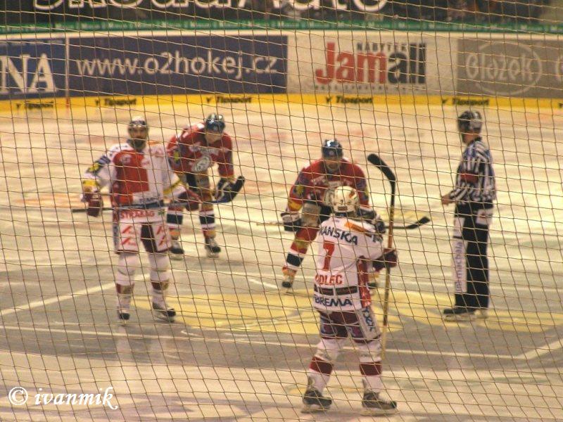 30.11.08 Moeller x Slavia 015.JPG