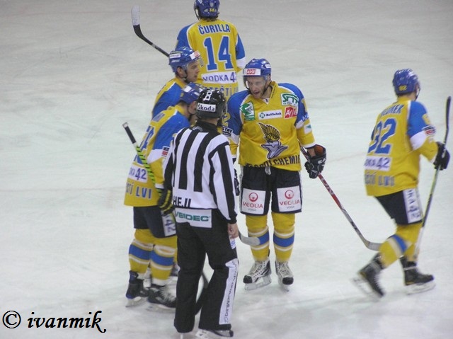 1.liga CRA x UNL 29.11.2010 040