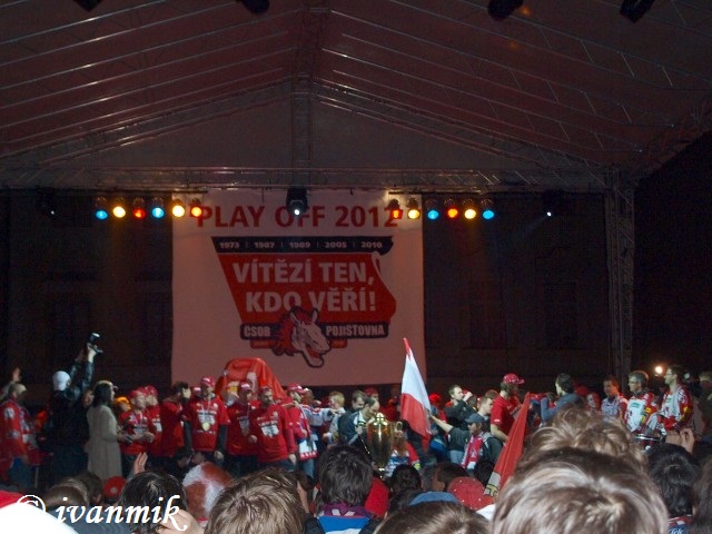 mistři 20.4.2012 021